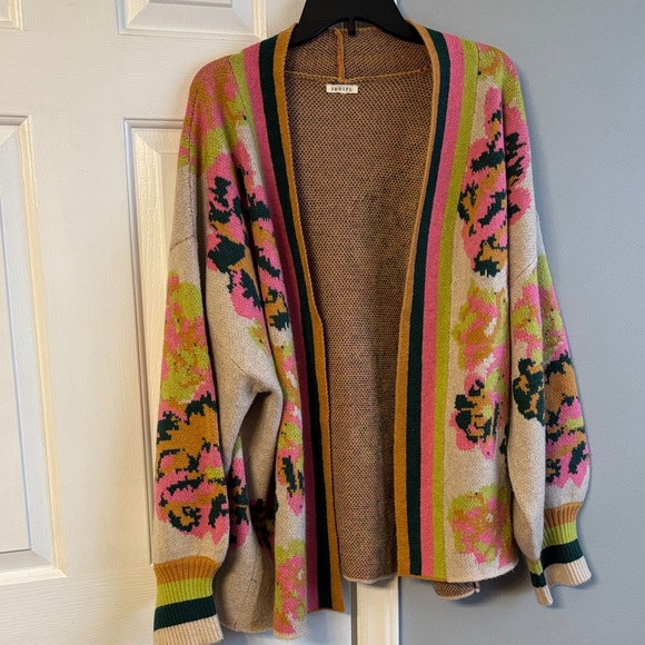 JODIFL Sweaters - JODIFL Multicolor Floral Cardigan